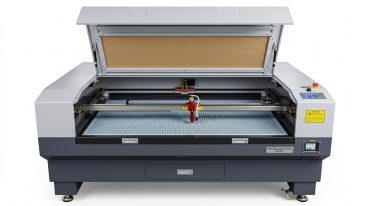 CO2 Laser Cutting Machine